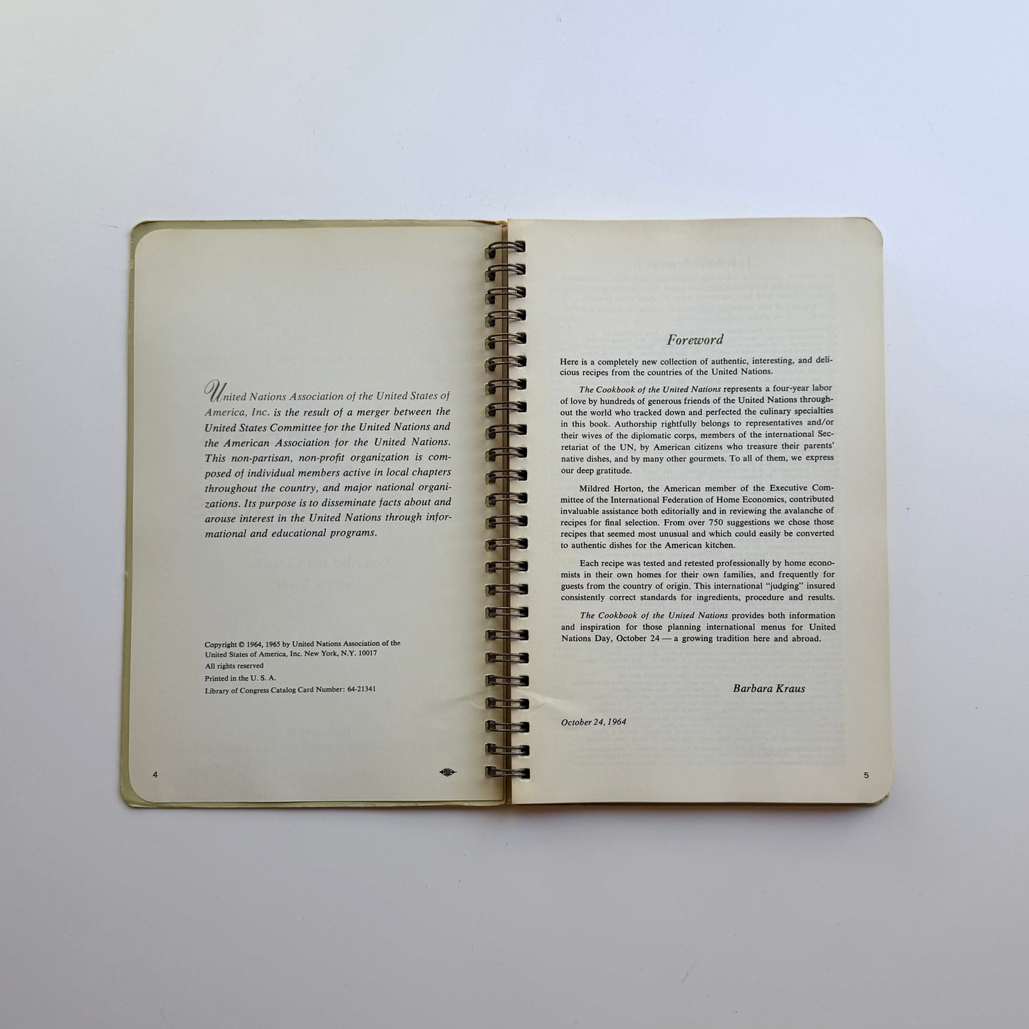 The Cookbook of the United Nations (Barbara Kraus)