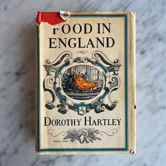 Food in England (Dorothy Hartley)