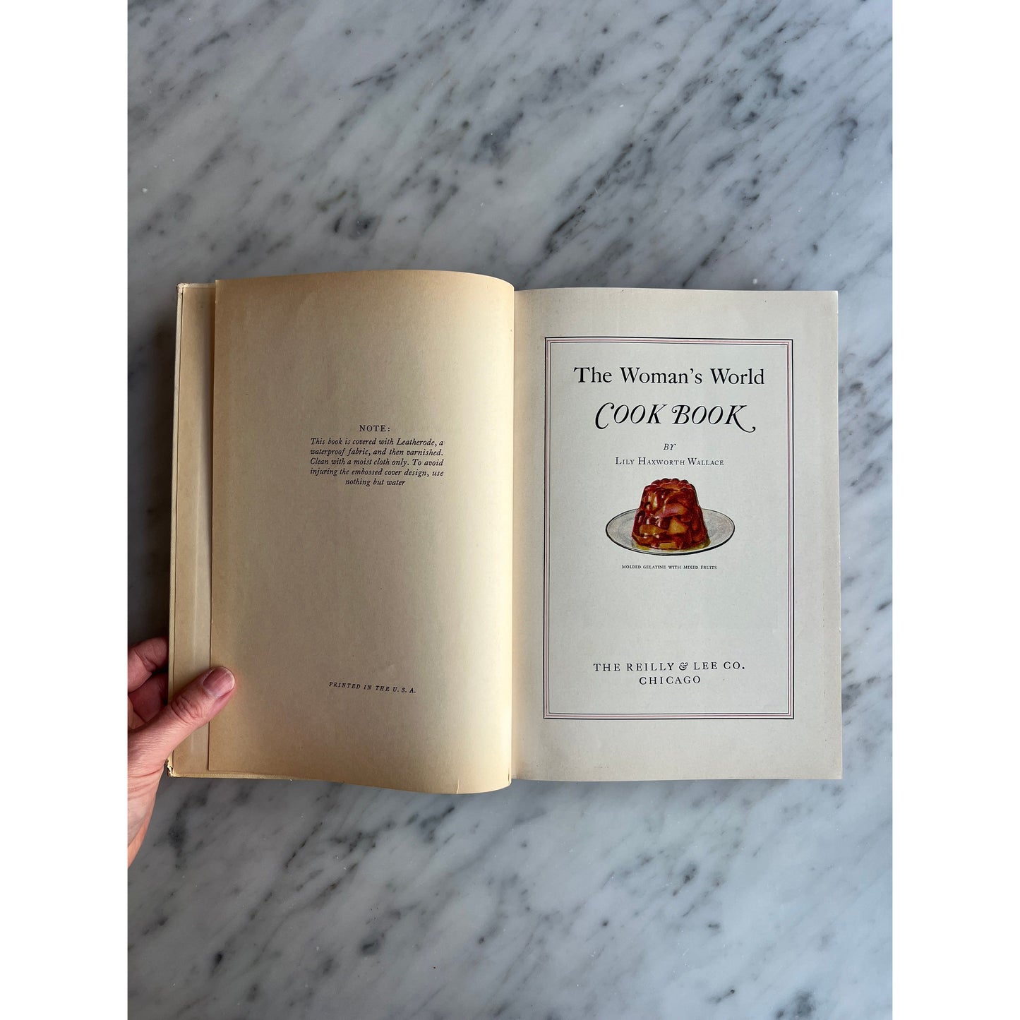 Woman's World Cook Book (Lily Haxworth Wallace)