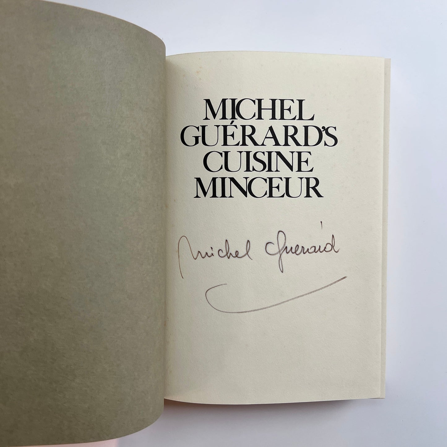 SIGNED: Michel Guérard's Cuisine Minceur (Michel Guérard)
