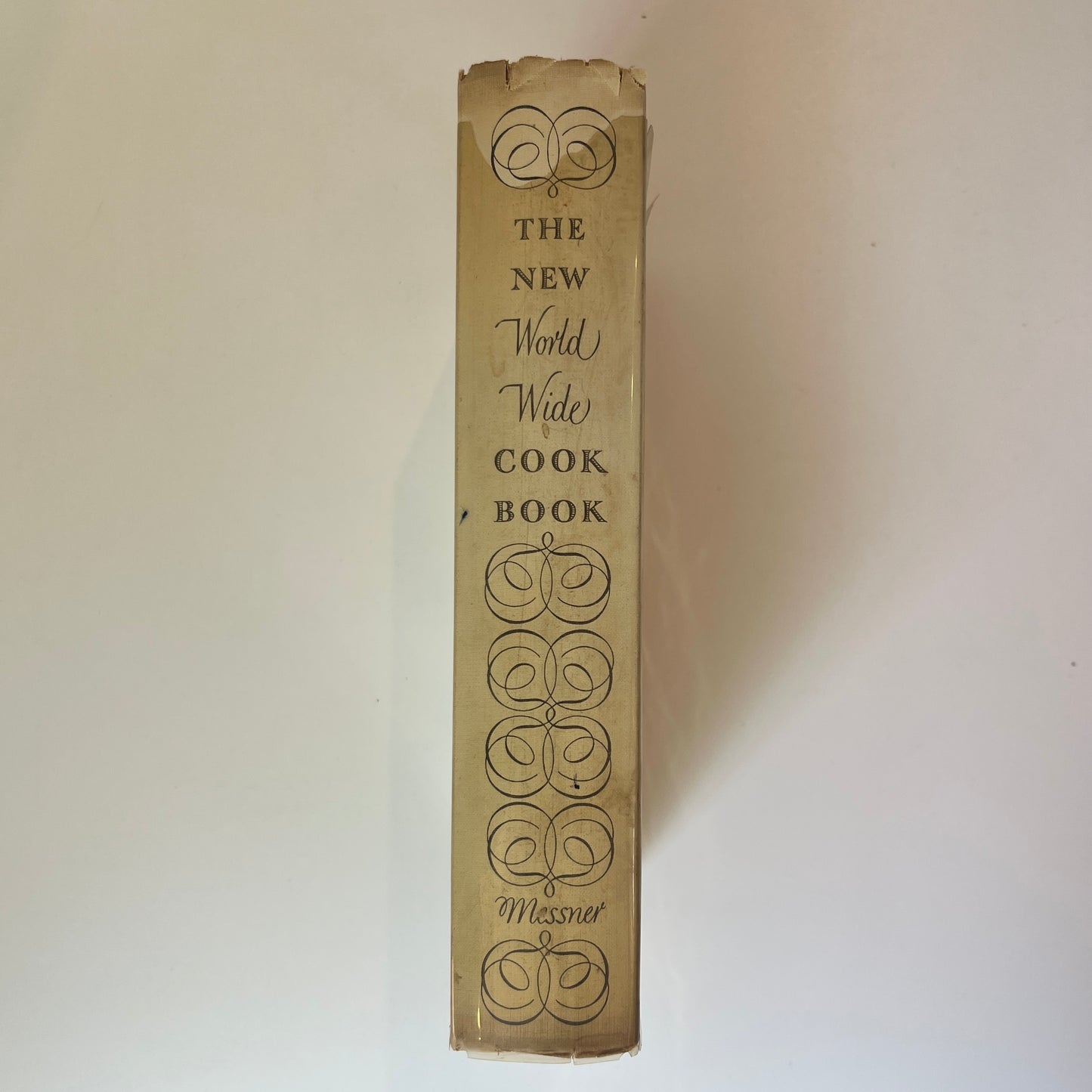 The New World Wide Cook Book (Pearl V Metzelthin, Gertrude Blair)