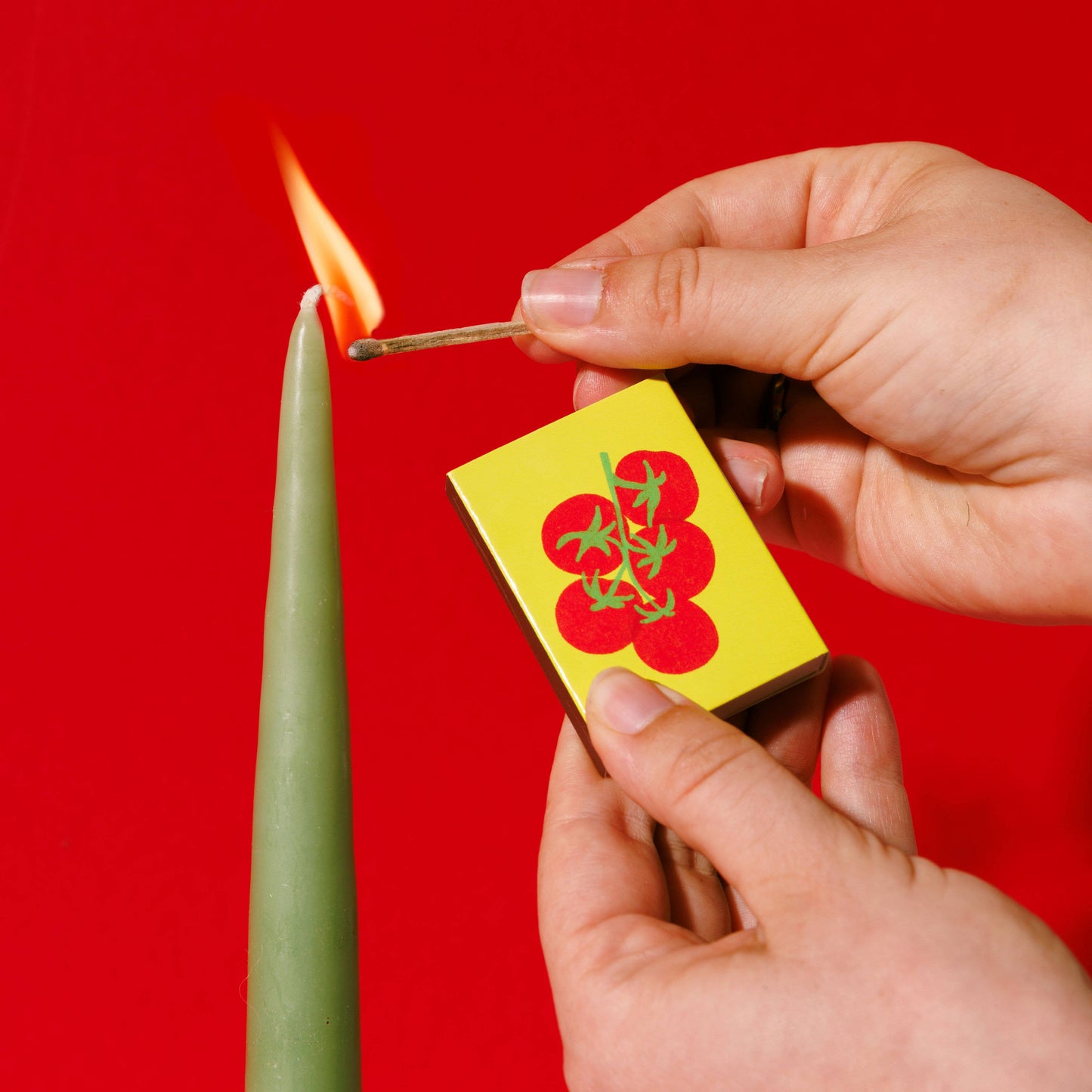 "Dinner Party" Matches - 28 Strike Matchbox 